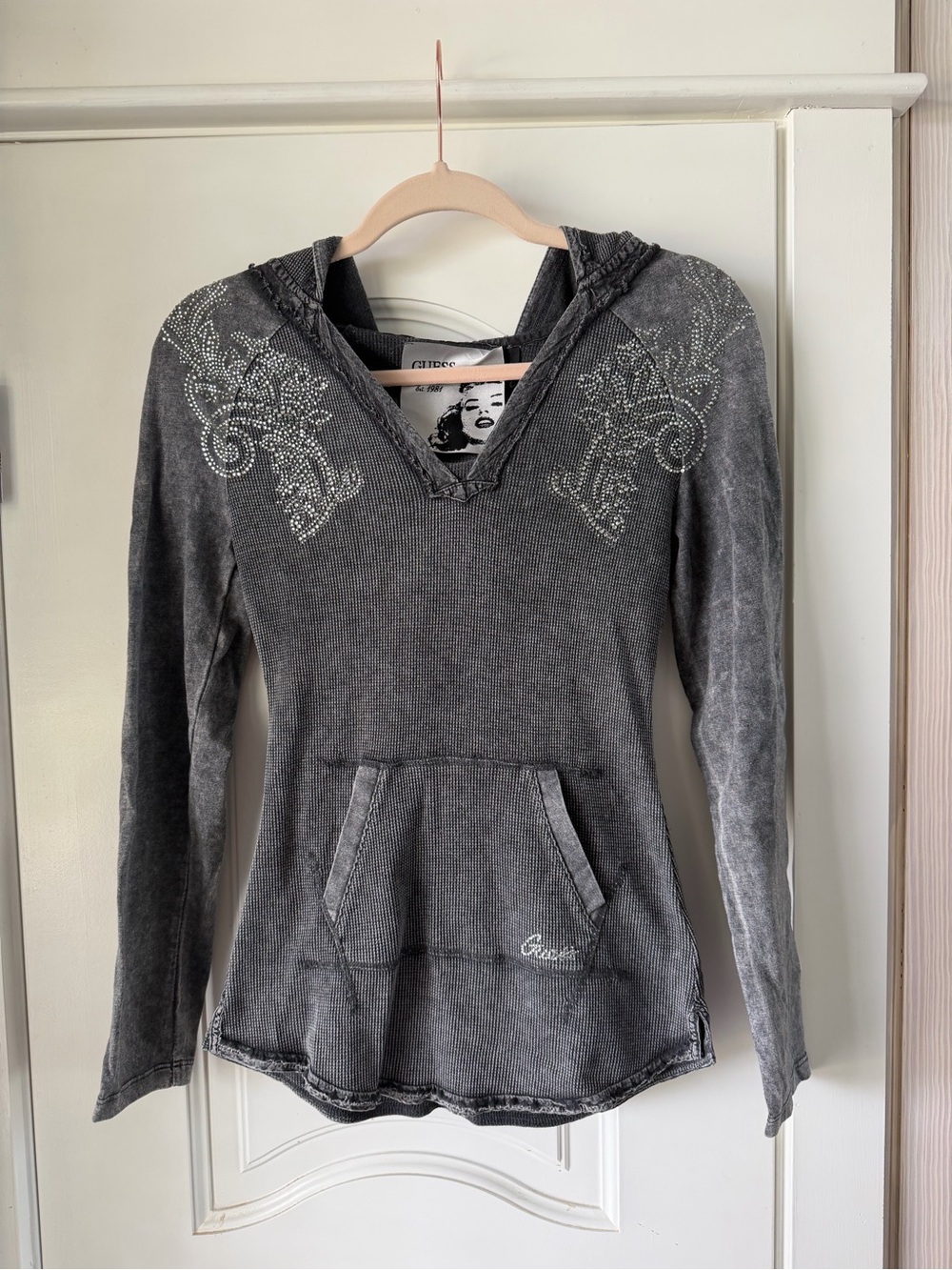 Vintage Y2K Guess Rhinestone Embellished Gray Hooded Thermal Top